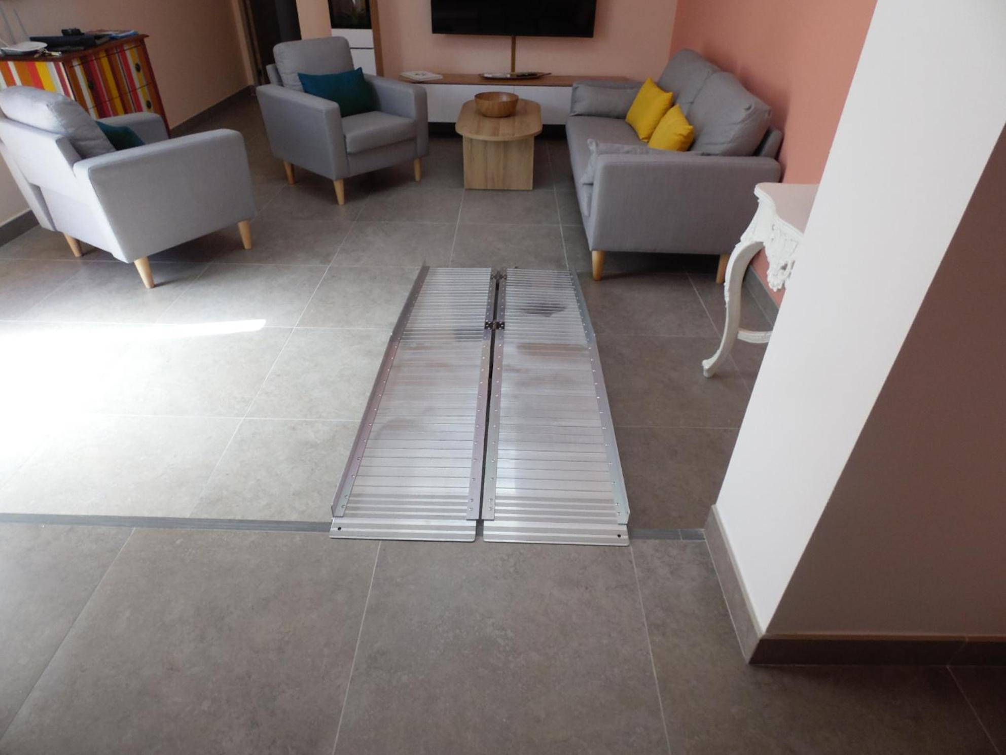 O Chris: Spacious Marseille Retreat With Terraces And * Saint-Victoret