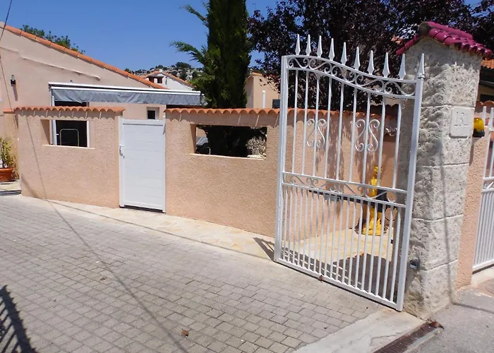 Villa O Chris Spacieuse, 2 Terrasses, 1 Spa, A 15 Mn De Marseille, De La Cote Bleu Et Aix En Provence